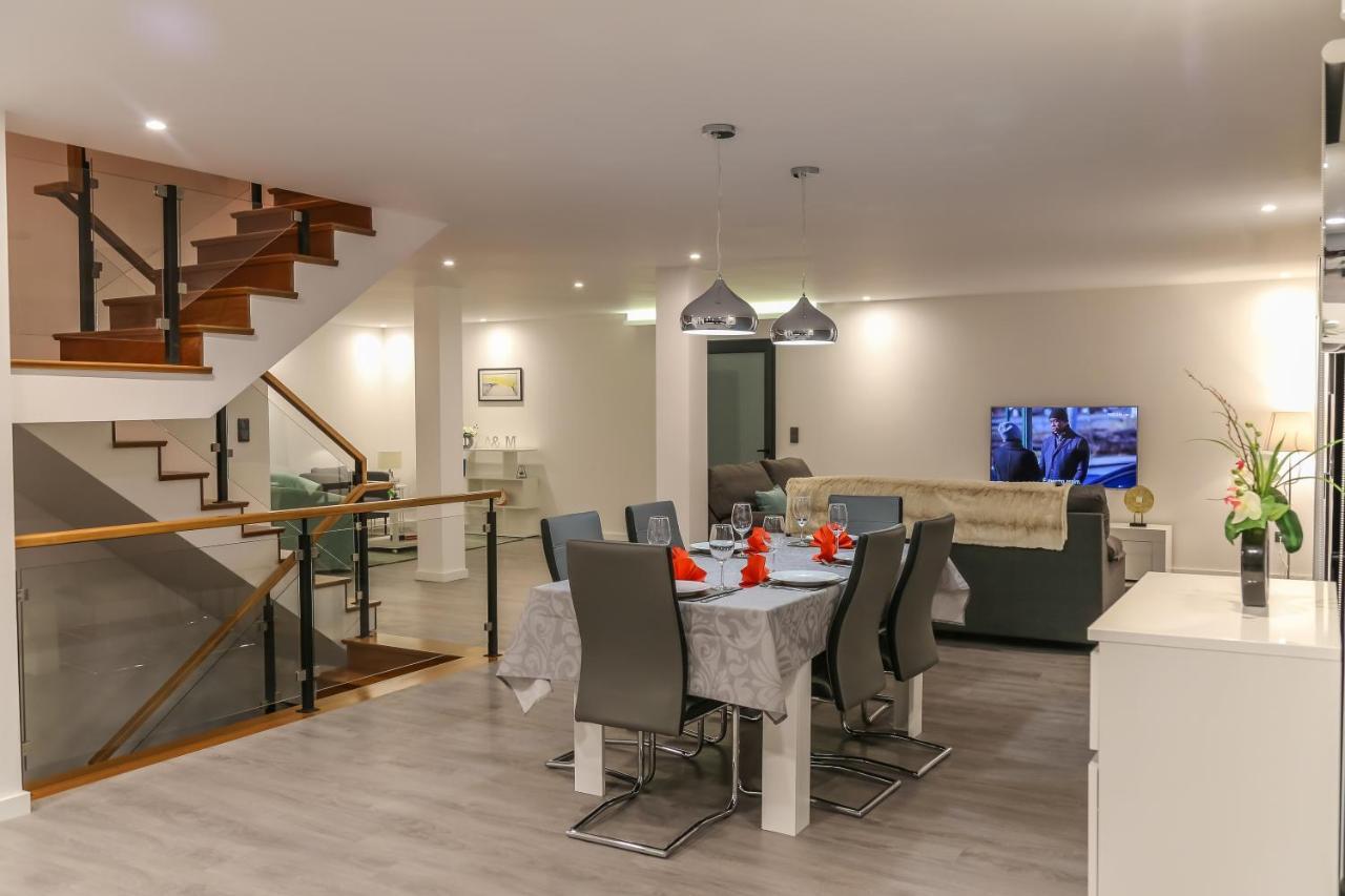 A&M House II Luxury Holidays Home อาร์โกดากาเลียตา ภายนอก รูปภาพ