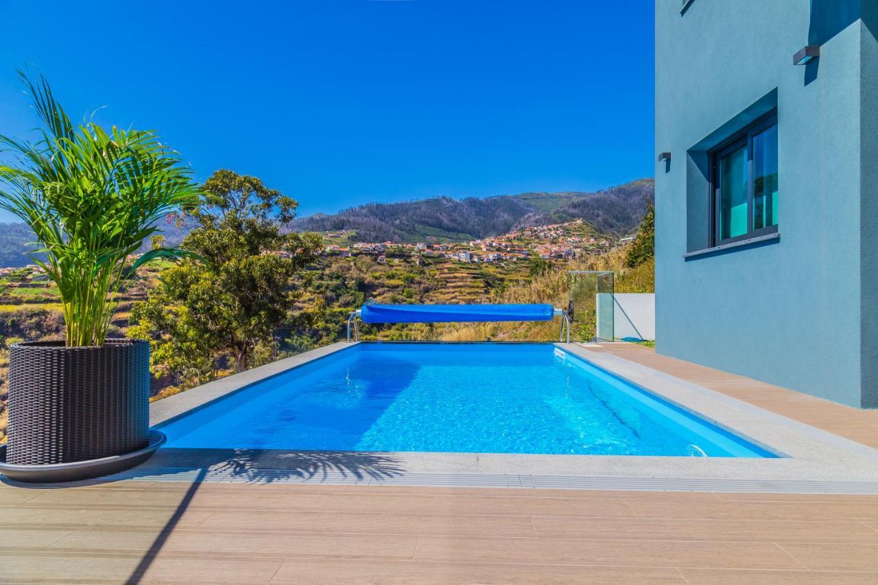 A&M House II Luxury Holidays Home อาร์โกดากาเลียตา ภายนอก รูปภาพ